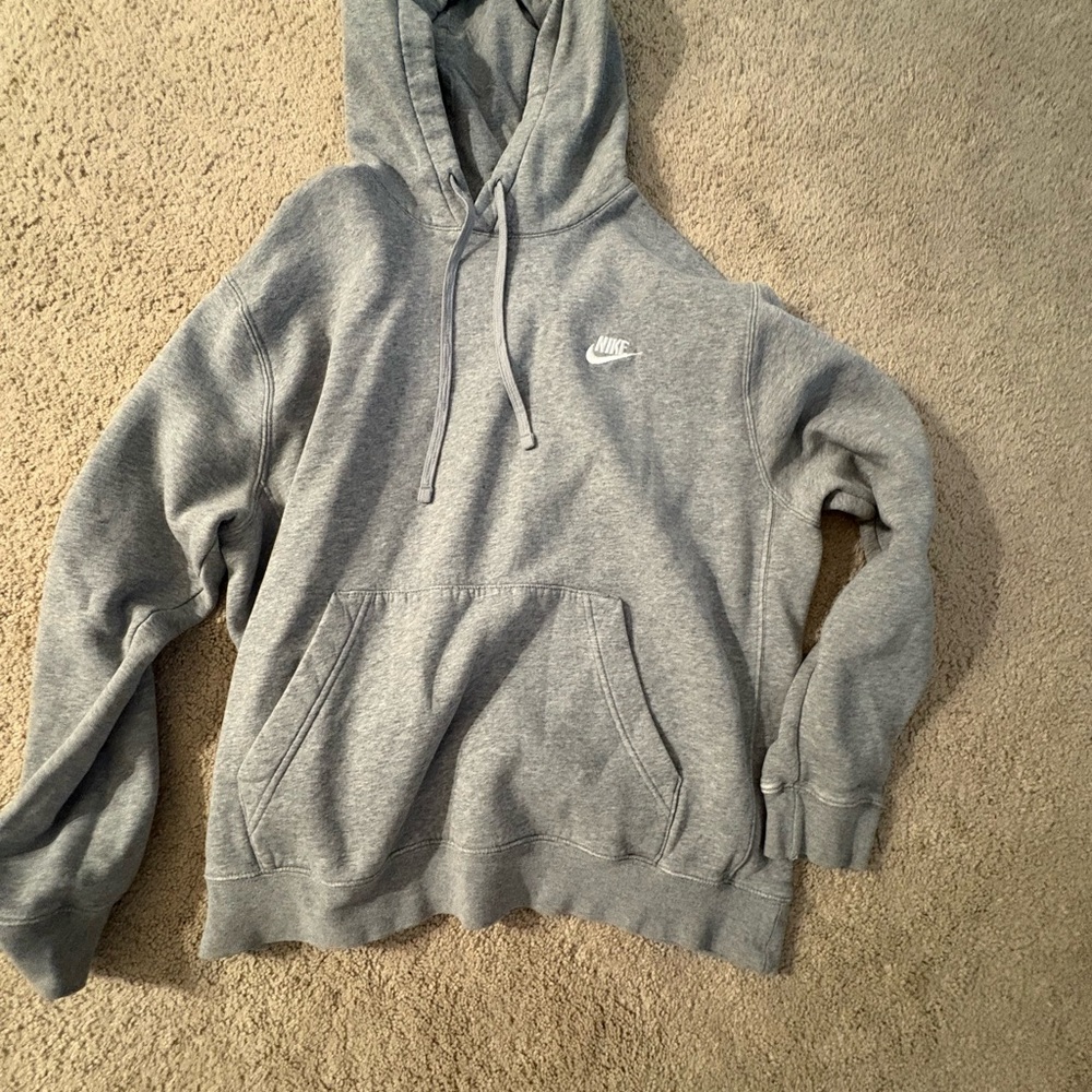 Nike Heather Gray Pullover Hoodie